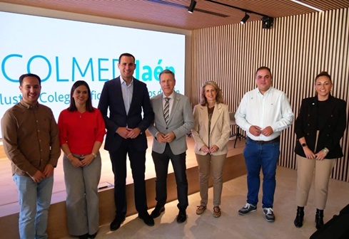Latorre hace un llamamiento a votar en defensa de la sanidad pública para “darle un vuelco a las listas de espera”.