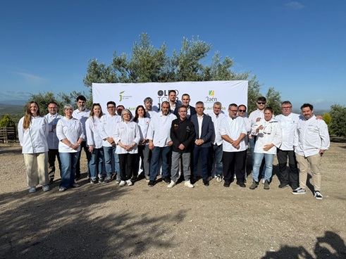 Cerca de 40 chefs participan en un encuentro dedicado a la gastronomía jiennense y las bondades del aceite de oliva.