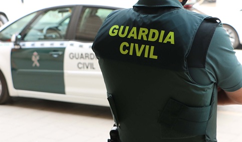 La Guardia Civil desarticula un grupo delictivo especializado en robos en viviendas de Baeza e Ibros (Jaén).