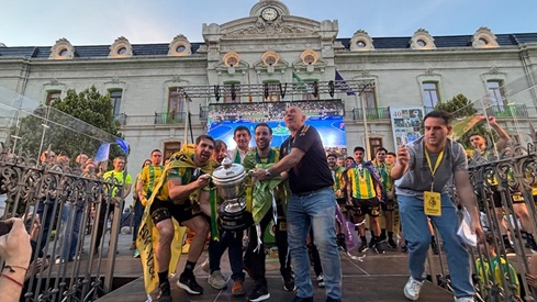 Reyes ensalza el esfuerzo y compromiso del Jaén Paraíso Interior FS tras conquistar su primera Copa del Rey.