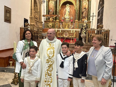 Comienzan las comuniones en Lopera.
