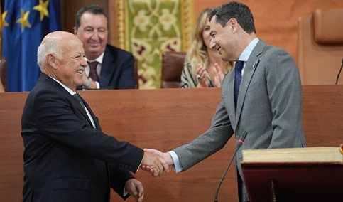 Andalucía inicia su XIII Legislatura con la sesión de constitución del Parlamento y la elección de la Mesa.