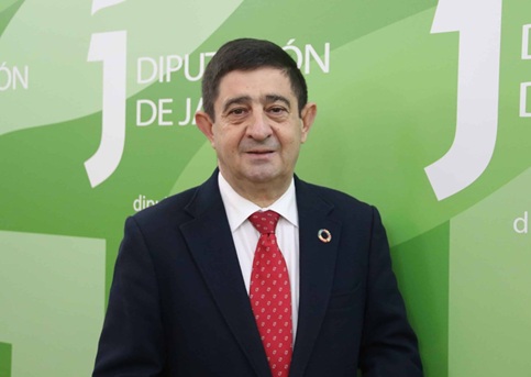 Juan Latorre: “Paco Reyes ha sido un referente para el desarrollo de la provincia”.