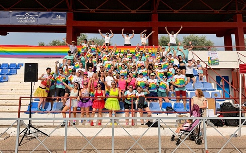Deporte, inclusión y convivencia protagonizan en Andújar la I Olimpiada Diversa “Raíces con Orgullo”.