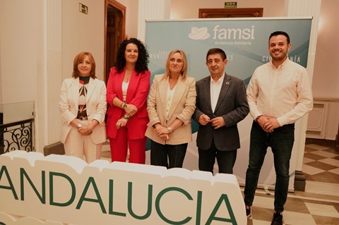 Paco Reyes hace un llamamiento a defender el derecho internacional ante la preocupante situación bélica global.