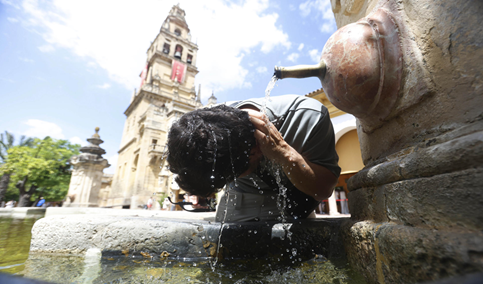 La EMA insiste en extremar la prudencia ante el aviso por calor en Andalucía los próximos días.