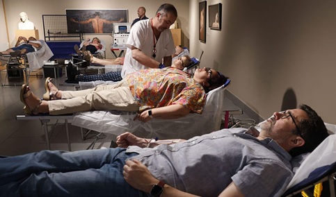 Andalucía refuerza la donación de sangre y plasma en verano con la campaña ‘Mi verano salva vidas’.