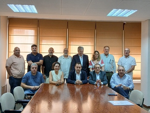 La Junta destaca el diálogo social y esfuerzo de sindicatos y patronal para formalizar la firma del Convenio de Hostelería de la provincia de Jaén.