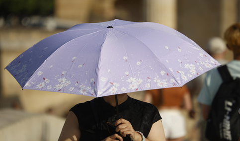 La EMA insiste en extremar la prudencia ante el aviso por ola de calor en Andalucía.