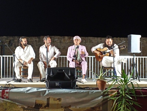 El Castillo de Lopera acogió la celebración del XX Festival Flamenco «Torreón del Cante- Rocío de Lopera».