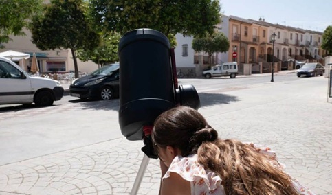 Andalucía será testigo del eclipse solar parcial e invita a disfrutarlo con responsabilidad y seguridad.