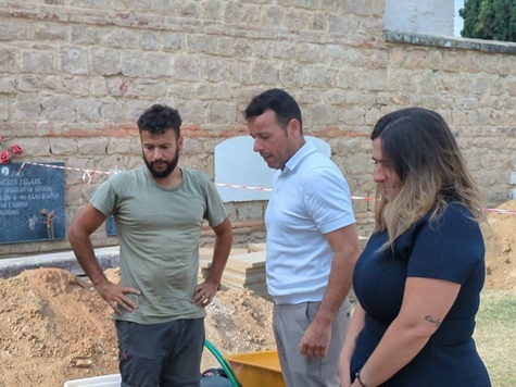 Diputación custodiará los restos óseos provenientes de la exhumación de la fosa 25 del cementerio de Linares.