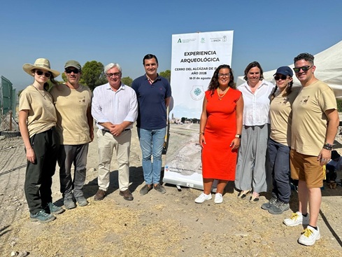 El Instituto Andaluz de la Juventud organiza un campo de voluntariado de arqueología en Baeza.