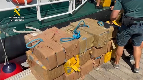 La Guardia Civil interviene más de 800 kilos de cocaína en Punta Umbría (Huelva).
