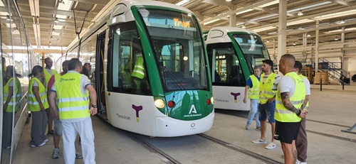 El tranvía de Jaén circulará a diario para completar la formación de sus conductores en el trazado.