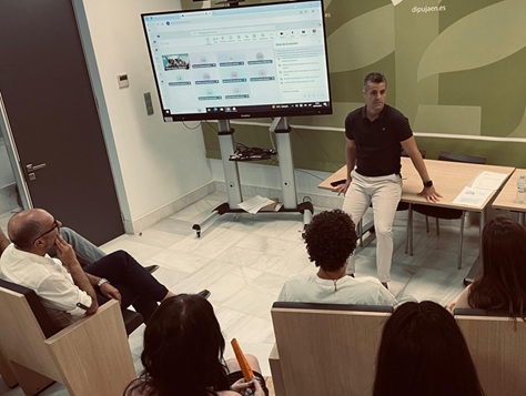 Diputación pone en marcha un centenar de cursos a través del programa Proempleo8.
