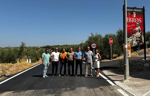 Diputación interviene en las carreteras de Ibros y Canena con cerca de 2 millones de euros de inversión.