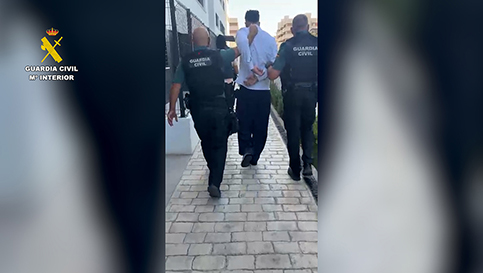 Detenido un falso comercial por estafar más de 350.000 euros a personas mayores o con discapacidad.