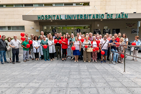 El Hospital de Jaén se suma al Día Mundial del Corazón con una caminata saludable.