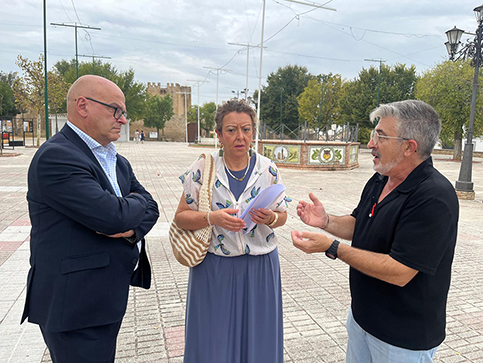 El Gobierno de España hace posible el cambio de pavimento del Paseo Colón y la actuación en las murallas del Torreón del Castillo de Lopera.