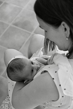 El I Concurso de Fotografía sobre lactancia materna del Hospital de Jaén alcanza una alta participación.