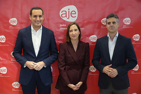 El presidente de la Diputación subraya las oportunidades para emprender que ofrece la provincia de Jaén.