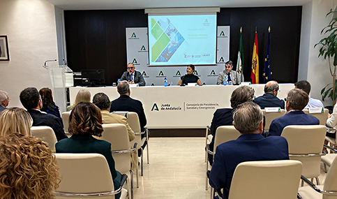 Dentistas referentes de Atención Primaria formarán una red de odontología especializada.