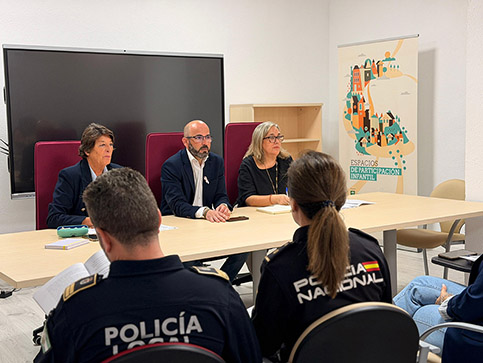 El Ayuntamiento de Andújar celebra el Foro Local para coordinar la Atención a las Personas Migrantes durante la campaña de la aceituna.