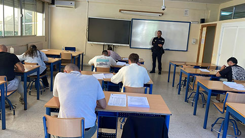 El Ayuntamiento de Andújar inicia el proceso de acceso a ocho nuevas plazas para reforzar la Policía Local.