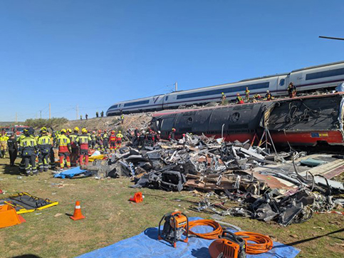 El Gobierno anuncia que habrá tres días de luto oficial, hasta el 31, por el accidente ferroviario.